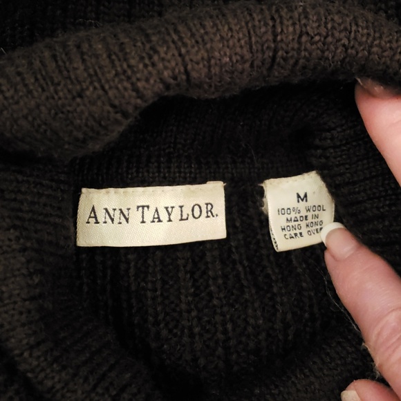 Cozy Ann Taylor Nordic Fair Wool Sweater M - EUC - Picture 7 of 7